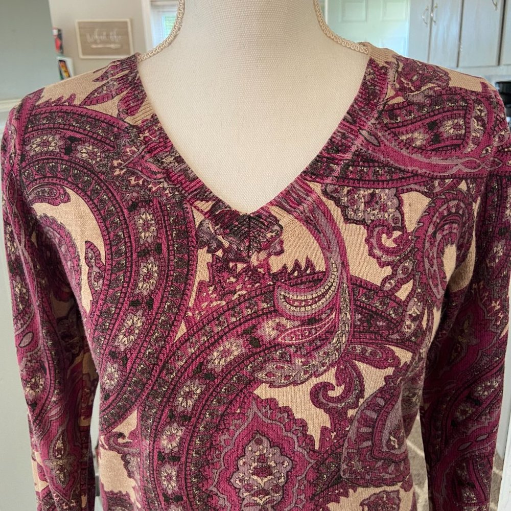 Croft & Barrow V-neck Multicolored Sweater - Picture 4 of 5